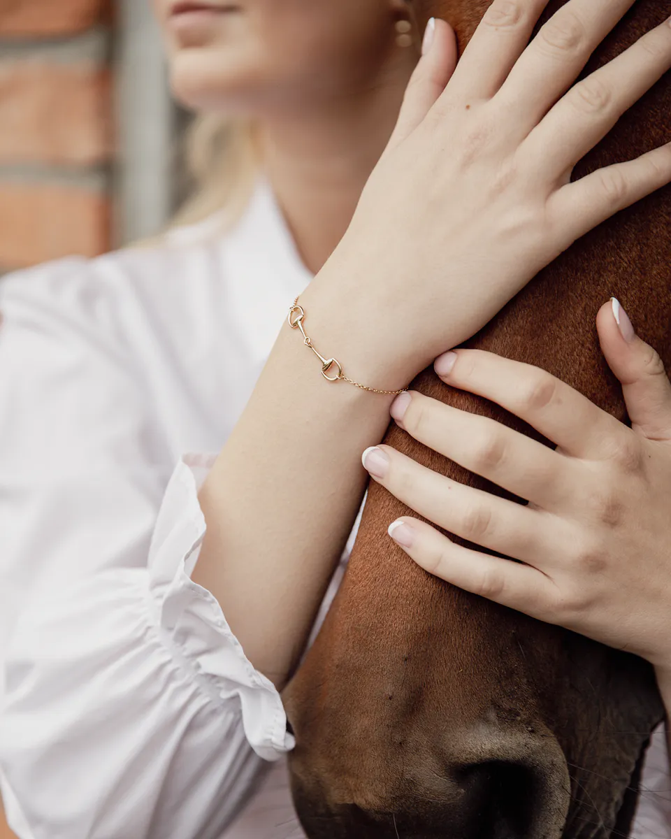 HERMINES STORY - ISABELLE – Horsebit Armbånd Gull