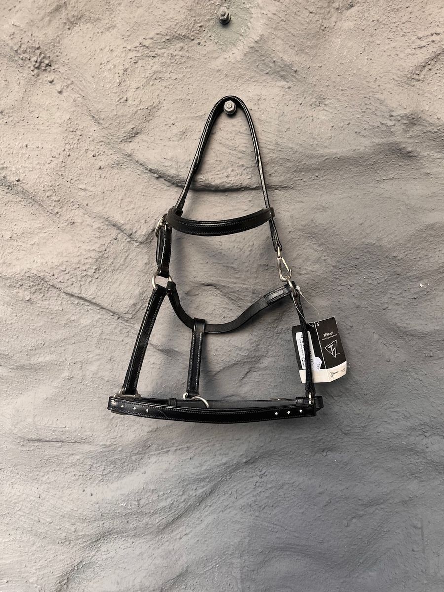 Grime tergus føll m/diamanter Sort