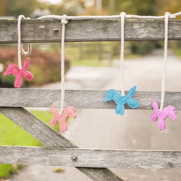 Hovedbilde Qhp Horse Toy Box Hanger Isalyn