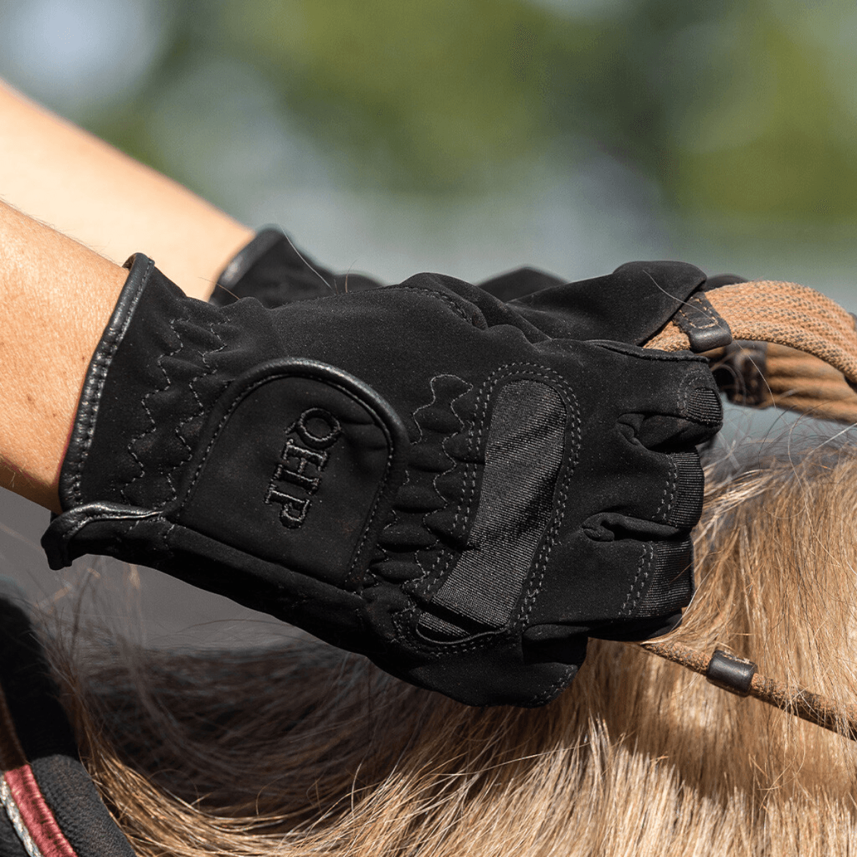 QHP Glove Multi Junior
